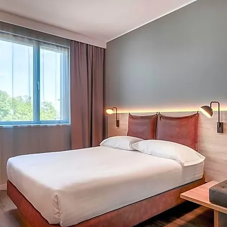 Moxy 3* Verona