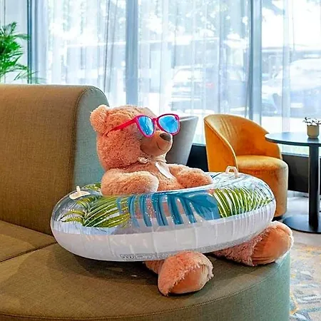 Hotel Moxy 3*